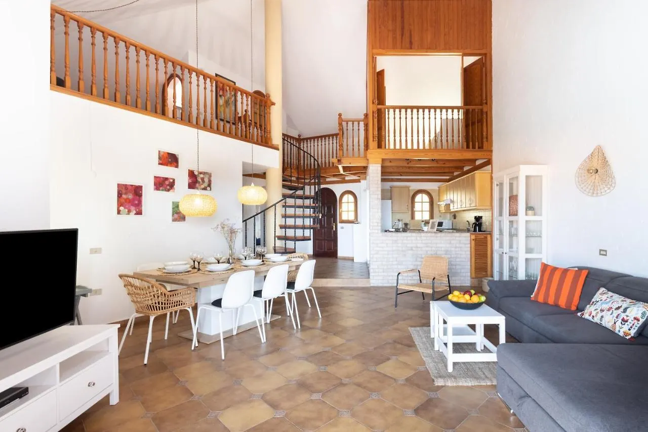 Casa Platano: Oceanview Oasis with Private Pool and Family-Friendly Amenities Villa Poris de Abona 0*,  Spain