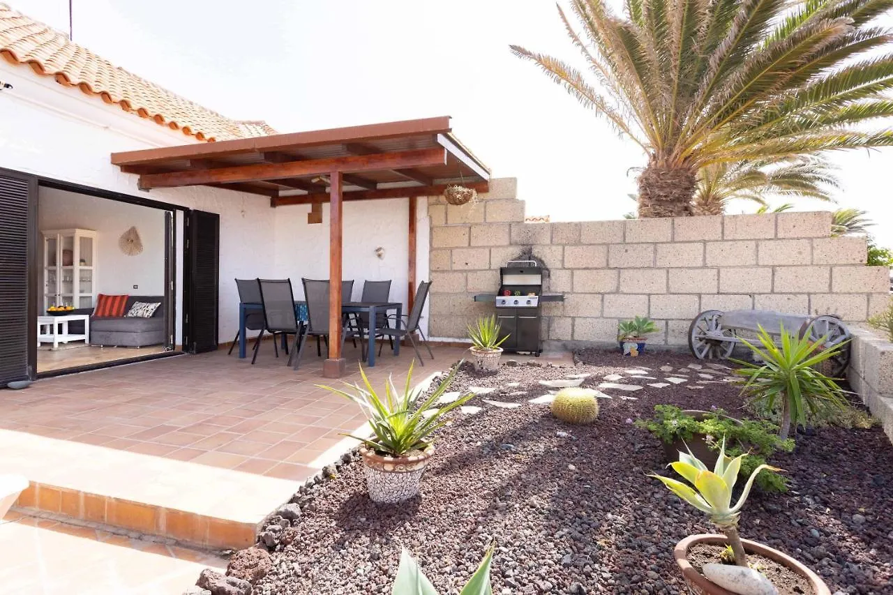 Casa Platano: Oceanview Oasis with Private Pool and Family-Friendly Amenities Villa Poris de Abona 0*,  Spain