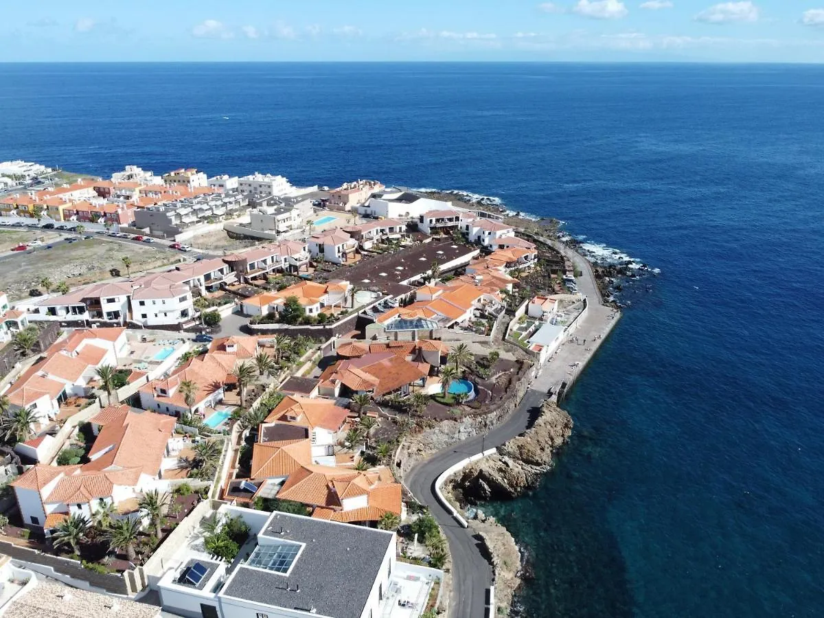 Casa Platano: Oceanview Oasis with Private Pool and Family-Friendly Amenities Villa Poris de Abona Spain
