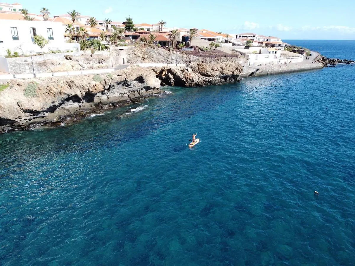 Casa Platano: Oceanview Oasis with Private Pool and Family-Friendly Amenities Villa Poris de Abona