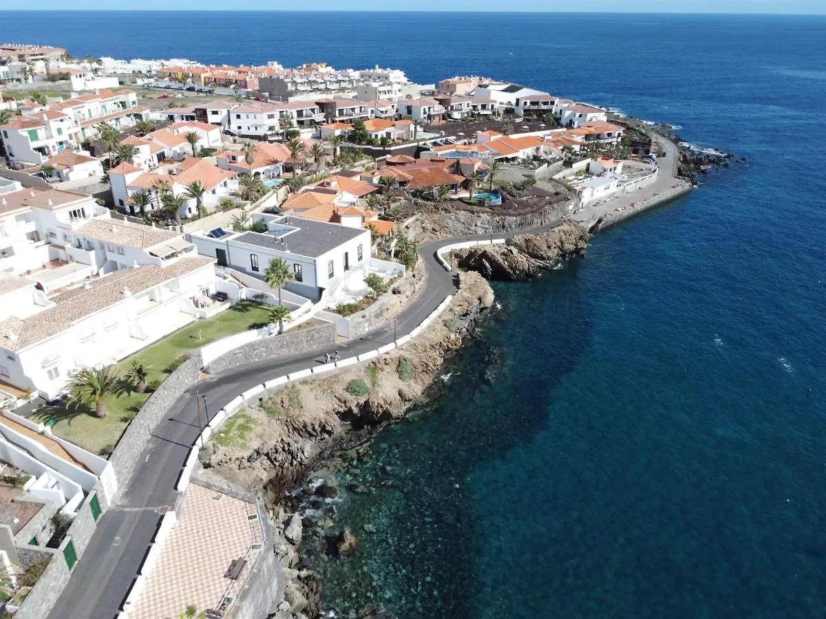 Casa Platano: Oceanview Oasis with Private Pool and Family-Friendly Amenities Villa Poris de Abona Spain